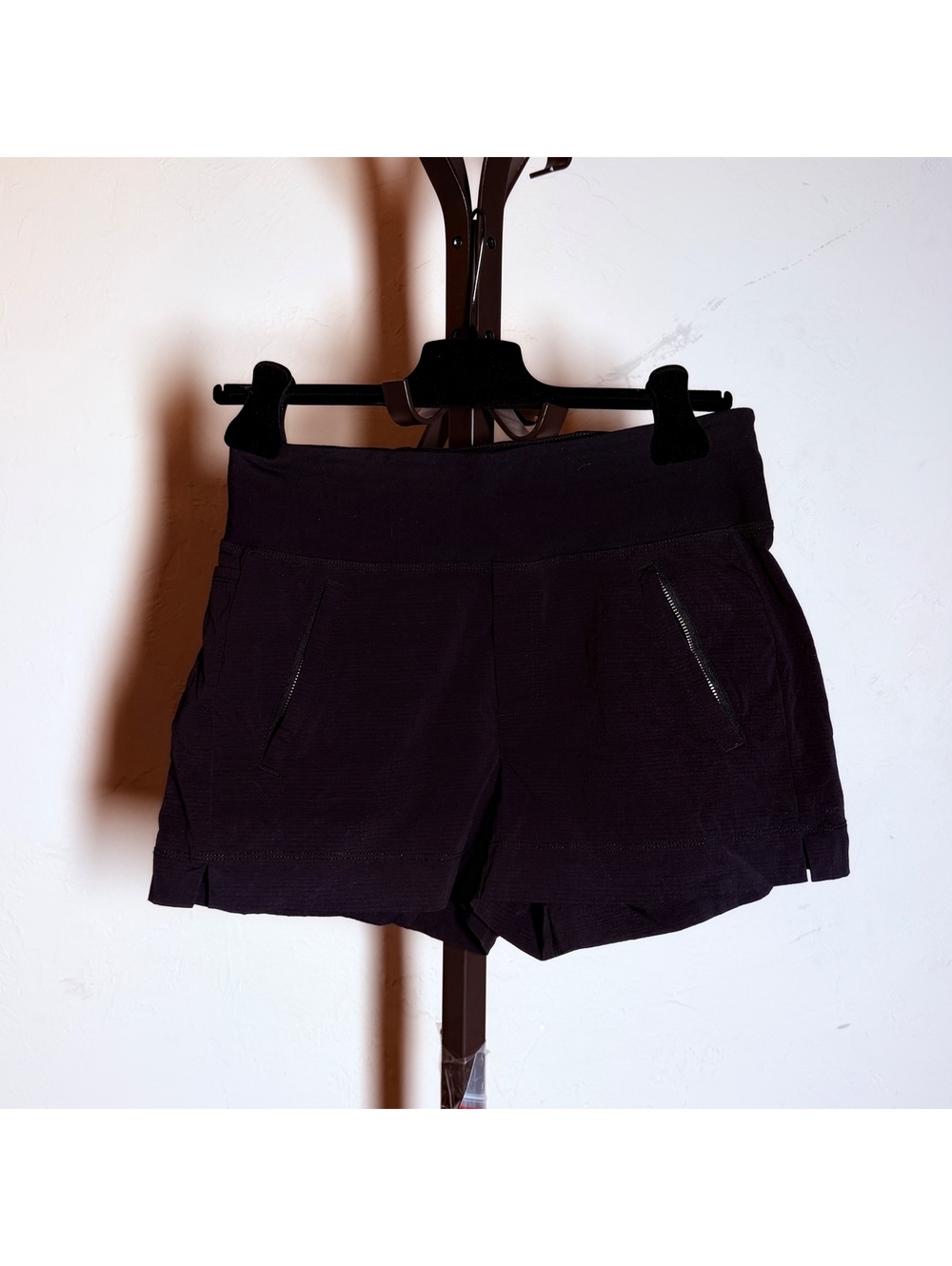 Athleta Trekkie North Black Athletic Shorts Size 2